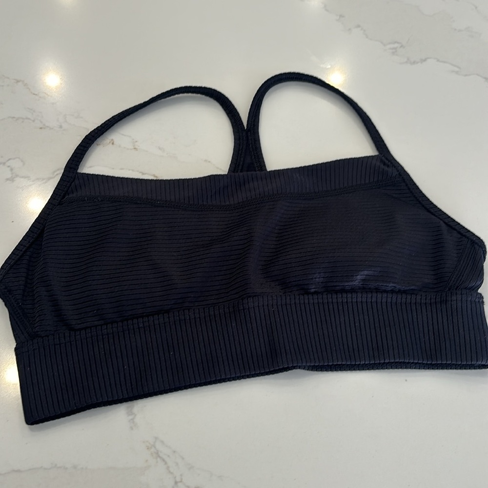 ALALA Raya Ribbed Sports Bra - Picture 6 of 10